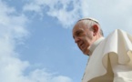 Le pape demande pardon au nom de l'Eglise pour les scandales "à Rome et au Vatican"