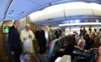 Le pape arrive en Afrique avec un message de paix et de justice sociale