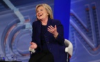 Primaires américaines: Hillary Clinton tire à elle la couverture "progressiste" de Bernie Sanders