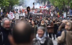 La France paralysée par des grèves et des mouvements sociaux